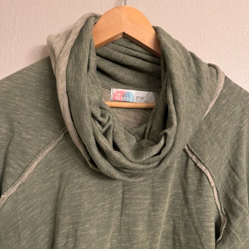 FREE PEOPLE Coccoon Cowl‎ Pullover
